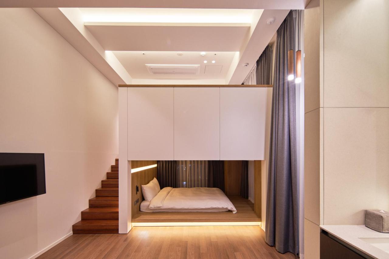 Space And Mood Busan Exterior photo